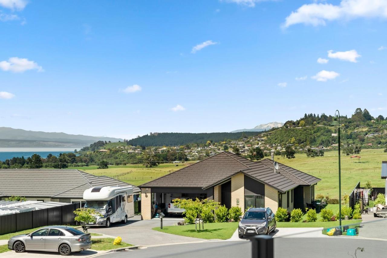 Blue Dun Views - Taupo Lägenhet Exteriör bild